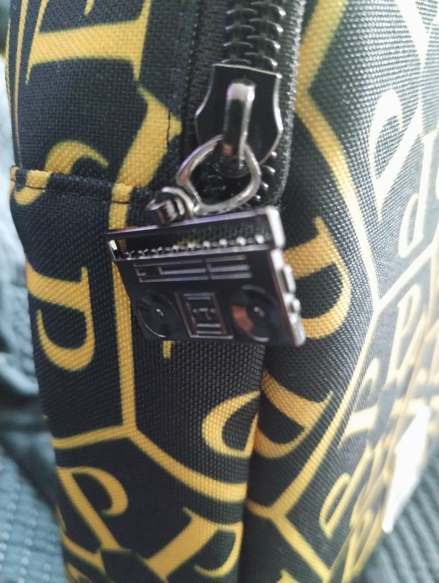 Pomona Crossbody Bag